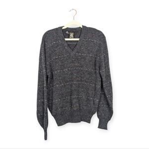 Kennington California Vintage Grey Multicolor V-Neck Long Sleeve Sweater Size M